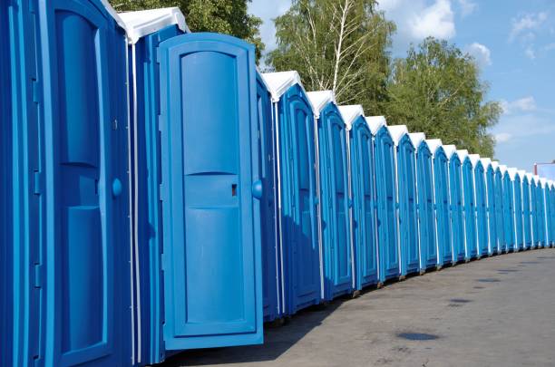 Best High-end porta potty rental  in Lindsborg, KS